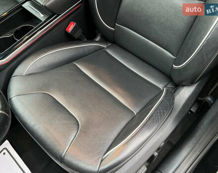 Черный Киа Niro, объемом двигателя 0 л и пробегом 140 тыс. км за 21500 $, фото 18 на Automoto.ua