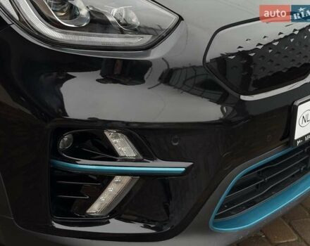Чорний Кіа Niro, об'ємом двигуна 0 л та пробігом 89 тис. км за 20799 $, фото 28 на Automoto.ua