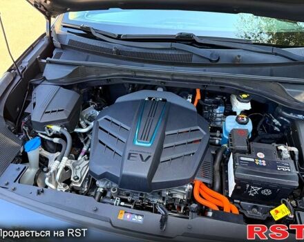 Черный Киа Niro, объемом двигателя 64 л и пробегом 85 тыс. км за 19500 $, фото 8 на Automoto.ua