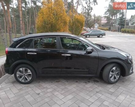 Черный Киа Niro, объемом двигателя 0 л и пробегом 92 тыс. км за 19945 $, фото 10 на Automoto.ua