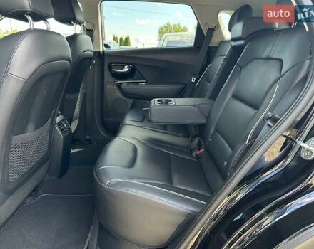 Черный Киа Niro, объемом двигателя 0 л и пробегом 80 тыс. км за 23400 $, фото 65 на Automoto.ua