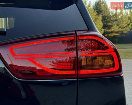 Черный Киа Niro, объемом двигателя 0 л и пробегом 50 тыс. км за 23499 $, фото 26 на Automoto.ua