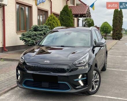 Чорний Кіа Niro, об'ємом двигуна 0 л та пробігом 109 тис. км за 19850 $, фото 21 на Automoto.ua