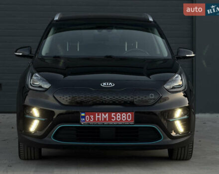 Черный Киа Niro, объемом двигателя 0 л и пробегом 142 тыс. км за 18900 $, фото 3 на Automoto.ua