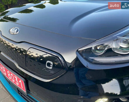 Черный Киа Niro, объемом двигателя 0 л и пробегом 152 тыс. км за 19200 $, фото 22 на Automoto.ua