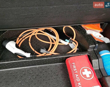 Черный Киа Niro, объемом двигателя 0 л и пробегом 128 тыс. км за 19463 $, фото 12 на Automoto.ua