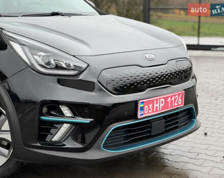 Черный Киа Niro, объемом двигателя 0 л и пробегом 93 тыс. км за 17999 $, фото 4 на Automoto.ua