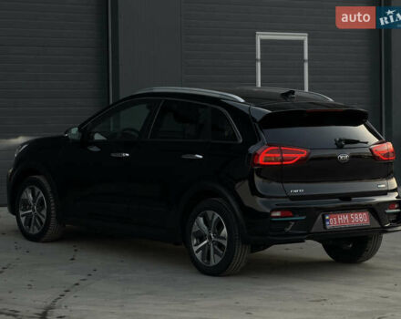 Черный Киа Niro, объемом двигателя 0 л и пробегом 142 тыс. км за 18900 $, фото 12 на Automoto.ua