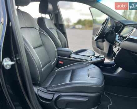 Черный Киа Niro, объемом двигателя 0 л и пробегом 140 тыс. км за 18199 $, фото 31 на Automoto.ua