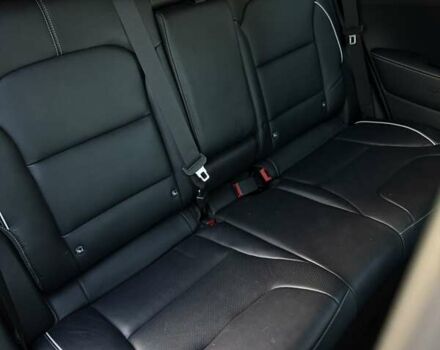 Чорний Кіа Niro, об'ємом двигуна 0 л та пробігом 69 тис. км за 21500 $, фото 36 на Automoto.ua