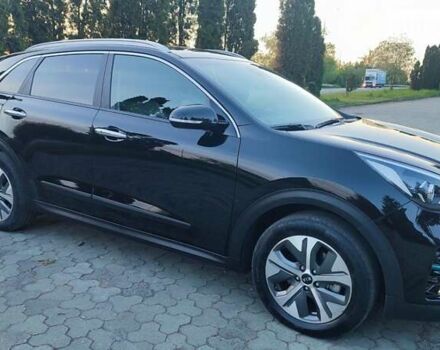 Чорний Кіа Niro, об'ємом двигуна 0 л та пробігом 83 тис. км за 19799 $, фото 29 на Automoto.ua