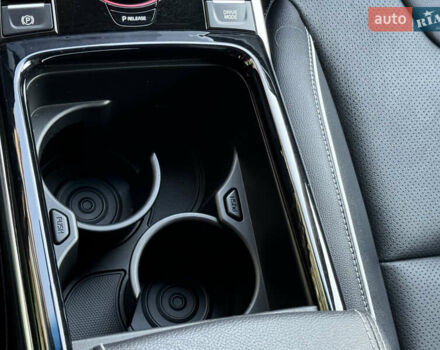 Черный Киа Niro, объемом двигателя 0 л и пробегом 50 тыс. км за 23499 $, фото 57 на Automoto.ua