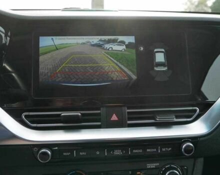 Черный Киа Niro, объемом двигателя 0 л и пробегом 104 тыс. км за 20775 $, фото 8 на Automoto.ua