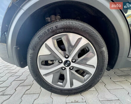 Черный Киа Niro, объемом двигателя 0 л и пробегом 128 тыс. км за 19600 $, фото 12 на Automoto.ua