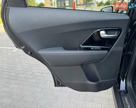 Черный Киа Niro, объемом двигателя 0 л и пробегом 98 тыс. км за 20999 $, фото 22 на Automoto.ua