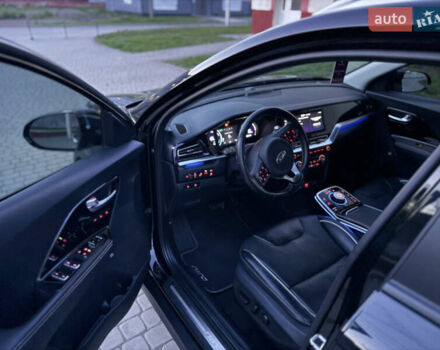 Черный Киа Niro, объемом двигателя 0 л и пробегом 135 тыс. км за 17999 $, фото 26 на Automoto.ua