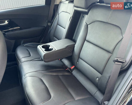 Черный Киа Niro, объемом двигателя 0 л и пробегом 50 тыс. км за 23499 $, фото 62 на Automoto.ua