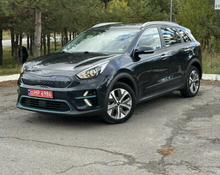 Киа Niro 2020 в Золочев на Automoto.ua Черный Киа Niro, объемом двигателя 0 л и пробегом 145 тыс. км за 18150 $, фото 1 на Automoto.ua