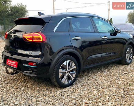 Киа Niro 2020 в Львове на Automoto.ua Черный Киа Niro, объемом двигателя 0 л и пробегом 64 тыс. км за 22700 $, фото 23 на Automoto.ua