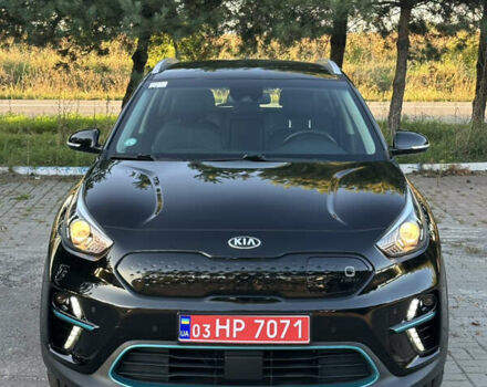Черный Киа Niro, объемом двигателя 0 л и пробегом 112 тыс. км за 18750 $, фото 4 на Automoto.ua