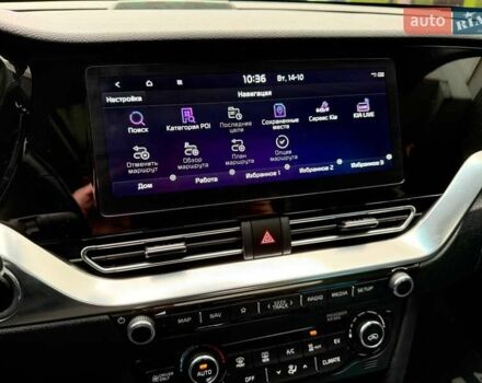 Чорний Кіа Niro, об'ємом двигуна 0 л та пробігом 89 тис. км за 22990 $, фото 26 на Automoto.ua