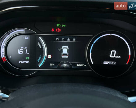 Черный Киа Niro, объемом двигателя 0 л и пробегом 112 тыс. км за 18750 $, фото 61 на Automoto.ua
