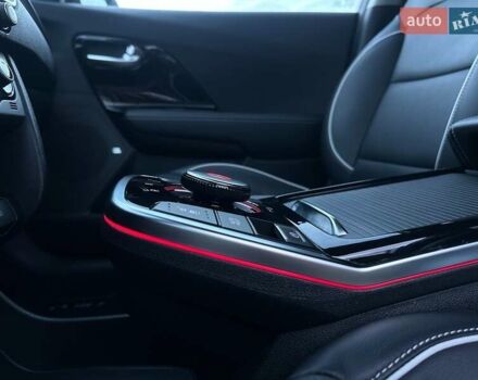 Черный Киа Niro, объемом двигателя 0 л и пробегом 35 тыс. км за 23400 $, фото 11 на Automoto.ua