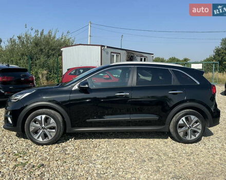 Черный Киа Niro, объемом двигателя 0 л и пробегом 62 тыс. км за 21800 $, фото 18 на Automoto.ua