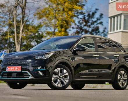Черный Киа Niro, объемом двигателя 0 л и пробегом 124 тыс. км за 19500 $, фото 13 на Automoto.ua