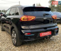 Чорний Кіа Niro, об'ємом двигуна 0 л та пробігом 64 тис. км за 23700 $, фото 20 на Automoto.ua