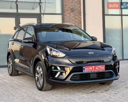 Черный Киа Niro, объемом двигателя 0 л и пробегом 110 тыс. км за 17999 $, фото 25 на Automoto.ua