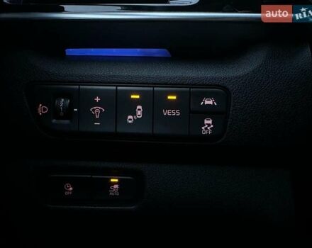 Черный Киа Niro, объемом двигателя 0 л и пробегом 35 тыс. км за 23400 $, фото 46 на Automoto.ua