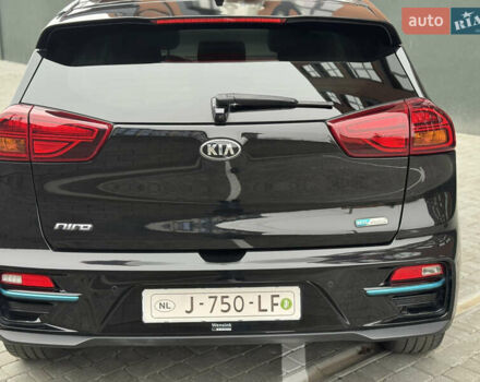 Черный Киа Niro, объемом двигателя 0 л и пробегом 132 тыс. км за 18699 $, фото 23 на Automoto.ua