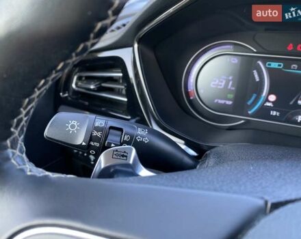 Киа Niro 2020 в Львове на Automoto.ua Черный Киа Niro, объемом двигателя 0 л и пробегом 83 тыс. км за 22200 $, фото 32 на Automoto.ua
