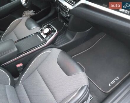 Черный Киа Niro, объемом двигателя 0 л и пробегом 92 тыс. км за 19945 $, фото 44 на Automoto.ua