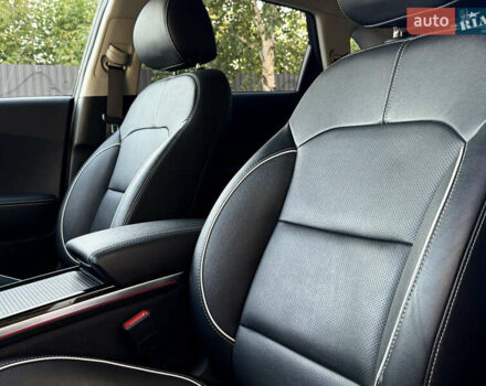 Черный Киа Niro, объемом двигателя 0 л и пробегом 50 тыс. км за 23499 $, фото 39 на Automoto.ua