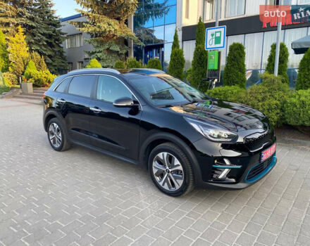 Черный Киа Niro, объемом двигателя 0 л и пробегом 152 тыс. км за 19200 $, фото 6 на Automoto.ua