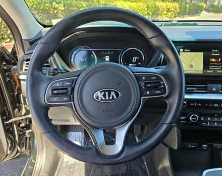 Черный Киа Niro, объемом двигателя 0 л и пробегом 41 тыс. км за 12800 $, фото 9 на Automoto.ua