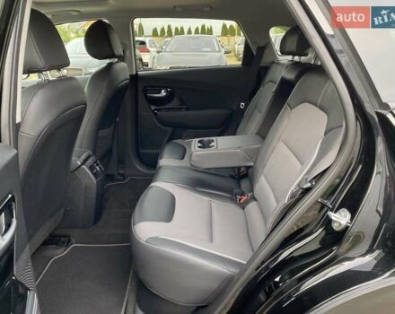 Чорний Кіа Niro, об'ємом двигуна 0 л та пробігом 96 тис. км за 20600 $, фото 65 на Automoto.ua
