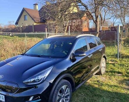 Чорний Кіа Niro, об'ємом двигуна 0 л та пробігом 48 тис. км за 23500 $, фото 1 на Automoto.ua