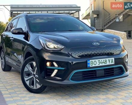 Черный Киа Niro, объемом двигателя 0 л и пробегом 109 тыс. км за 19450 $, фото 12 на Automoto.ua