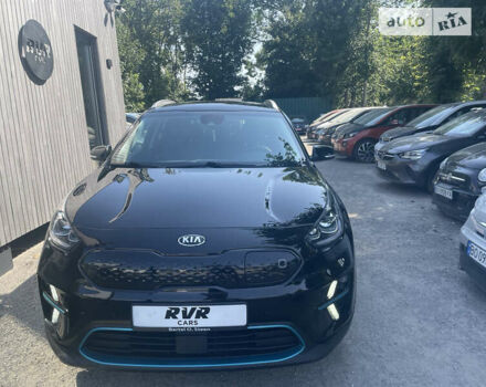 Черный Киа Niro, объемом двигателя 0 л и пробегом 151 тыс. км за 19300 $, фото 1 на Automoto.ua