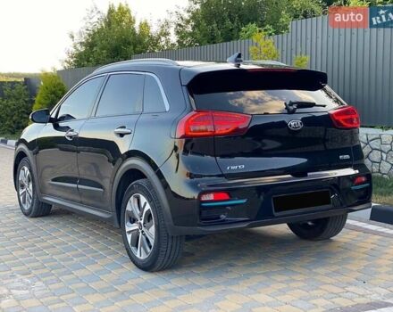 Чорний Кіа Niro, об'ємом двигуна 0 л та пробігом 109 тис. км за 19850 $, фото 23 на Automoto.ua