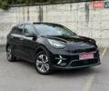Черный Киа Niro, объемом двигателя 0 л и пробегом 80 тыс. км за 21850 $, фото 4 на Automoto.ua