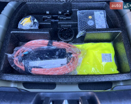 Черный Киа Niro, объемом двигателя 0 л и пробегом 88 тыс. км за 18500 $, фото 12 на Automoto.ua