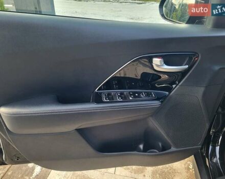 Черный Киа Niro, объемом двигателя 0 л и пробегом 79 тыс. км за 18300 $, фото 8 на Automoto.ua