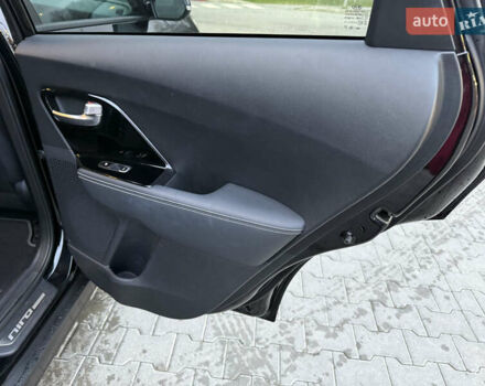 Черный Киа Niro, объемом двигателя 0 л и пробегом 78 тыс. км за 19300 $, фото 23 на Automoto.ua