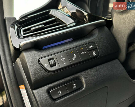 Чорний Кіа Niro, об'ємом двигуна 0 л та пробігом 51 тис. км за 21500 $, фото 54 на Automoto.ua