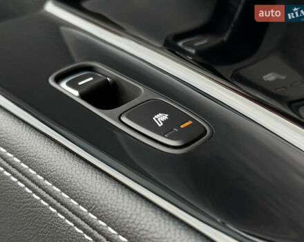 Черный Киа Niro, объемом двигателя 0 л и пробегом 88 тыс. км за 23900 $, фото 94 на Automoto.ua