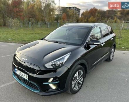 Черный Киа Niro, объемом двигателя 0 л и пробегом 121 тыс. км за 18999 $, фото 1 на Automoto.ua